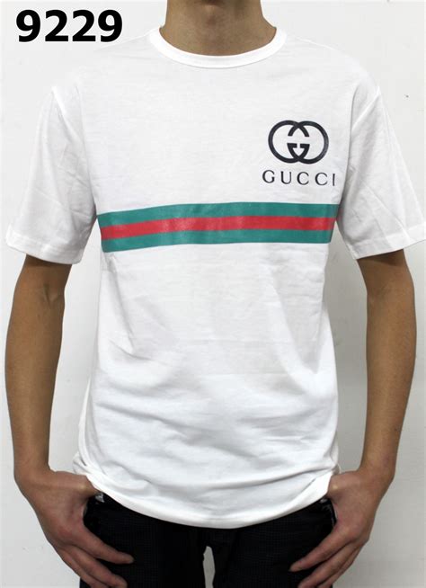 playeras de Gucci